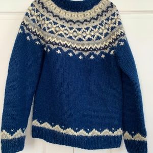 100% wool sweater from Iceland